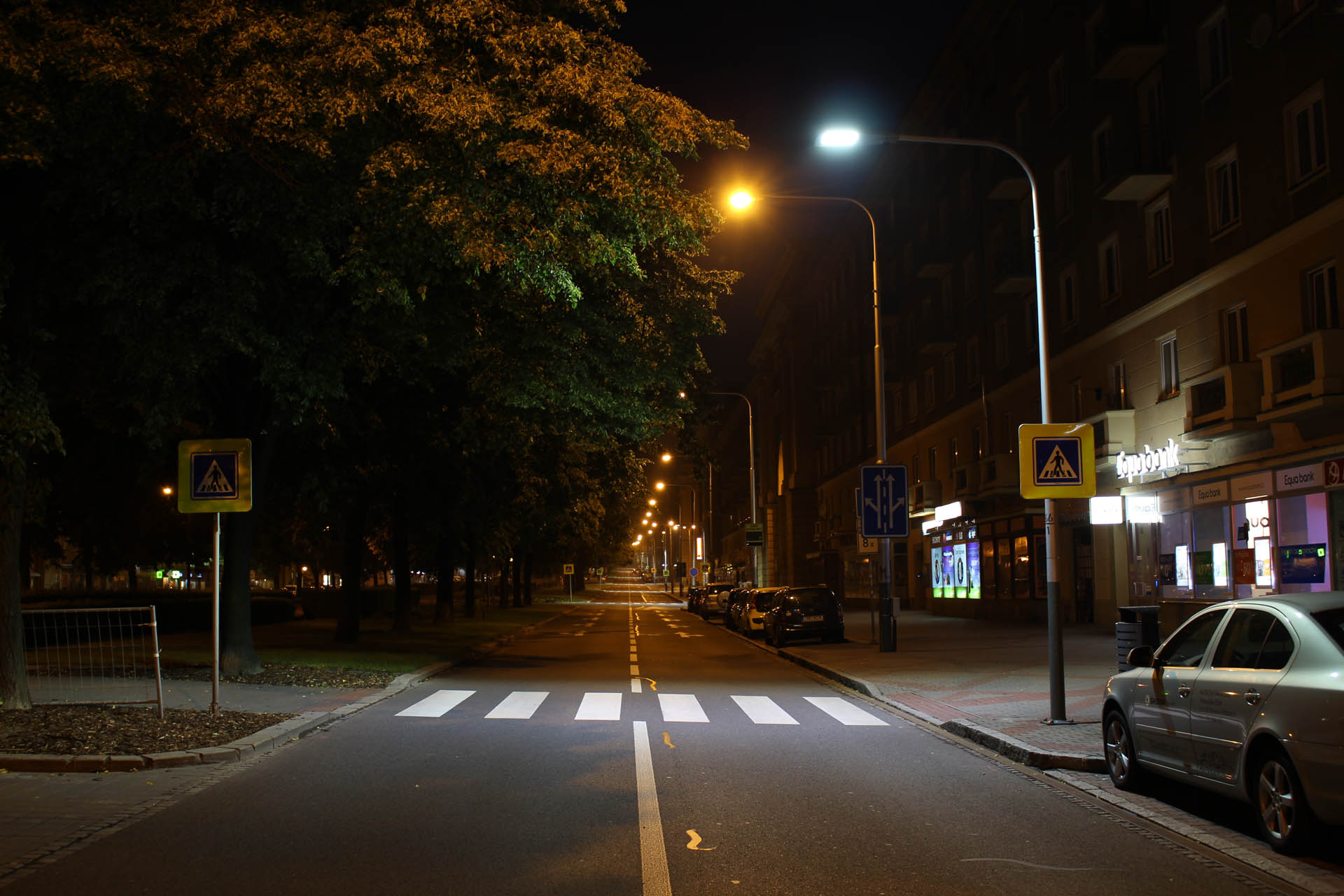 Osvětlení přechodů pro chodce Hlavní třída, Ostrava